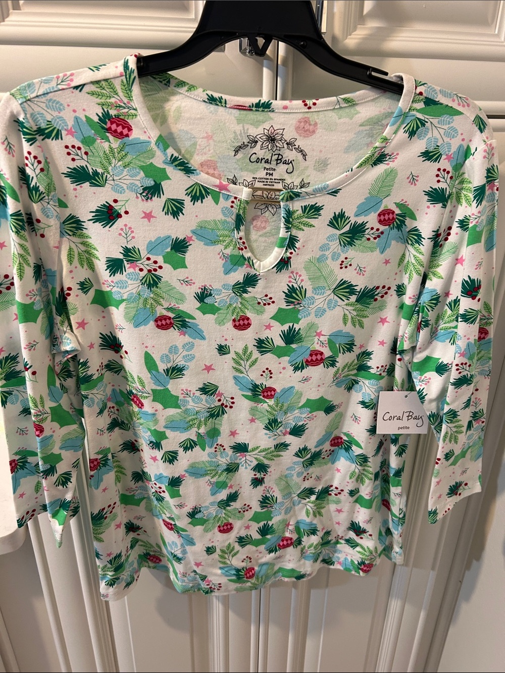 Coral Bay Girls' White Floral Holiday Long-Sleeve Top